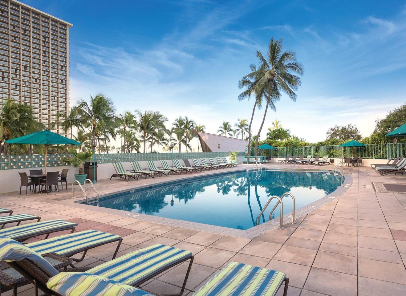 Panoramic Oceanview Resort - Full Kitchen In Each Room, 2 Swimming Pools, Onsite Restaurants, Fireworks Every Friday Honolulu Luaran gambar