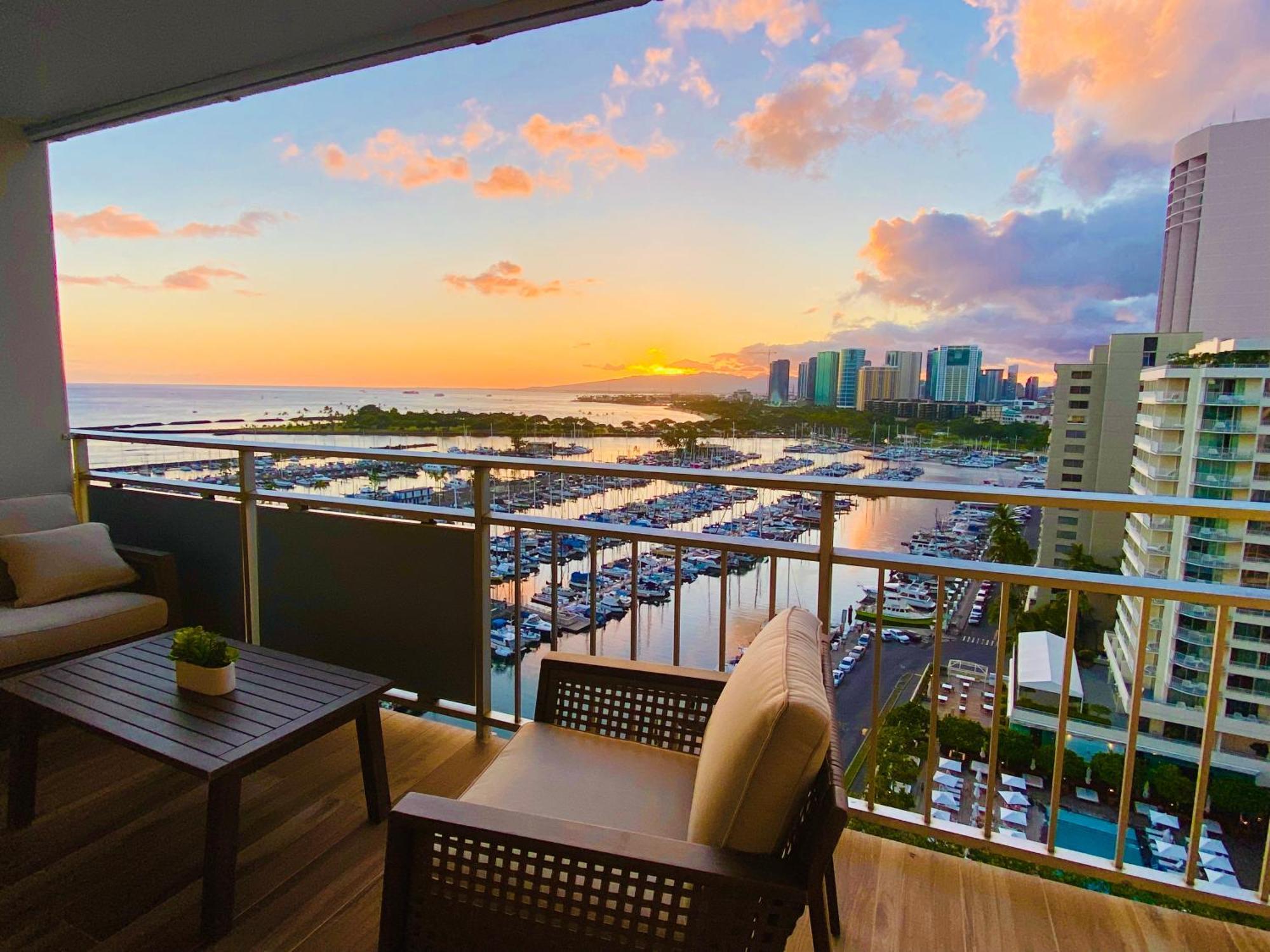 Panoramic Oceanview Resort - Full Kitchen In Each Room, 2 Swimming Pools, Onsite Restaurants, Fireworks Every Friday Honolulu Luaran gambar